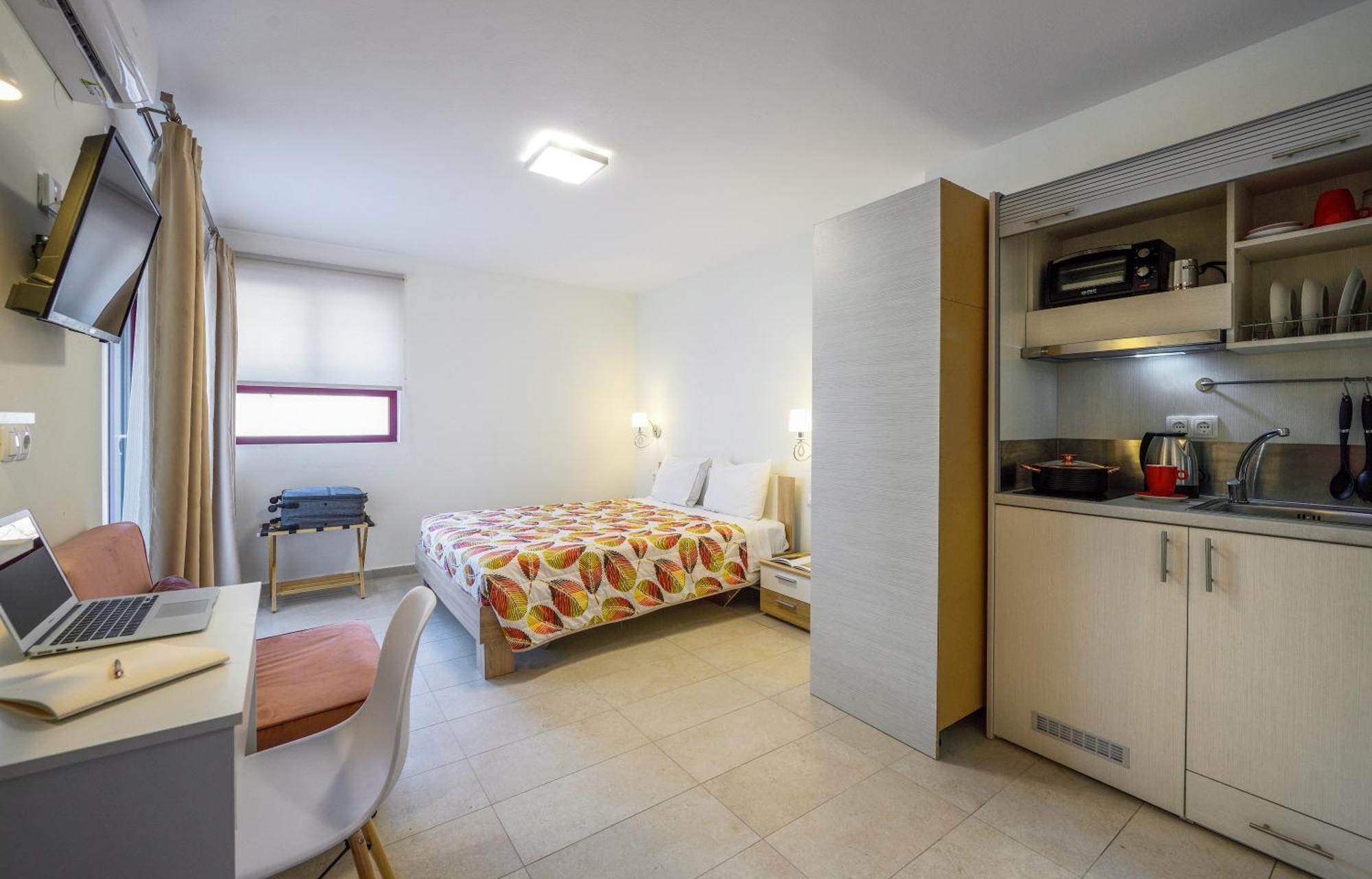 נאה פוטידאה Elpiniki Luxury Rooms מראה חיצוני תמונה