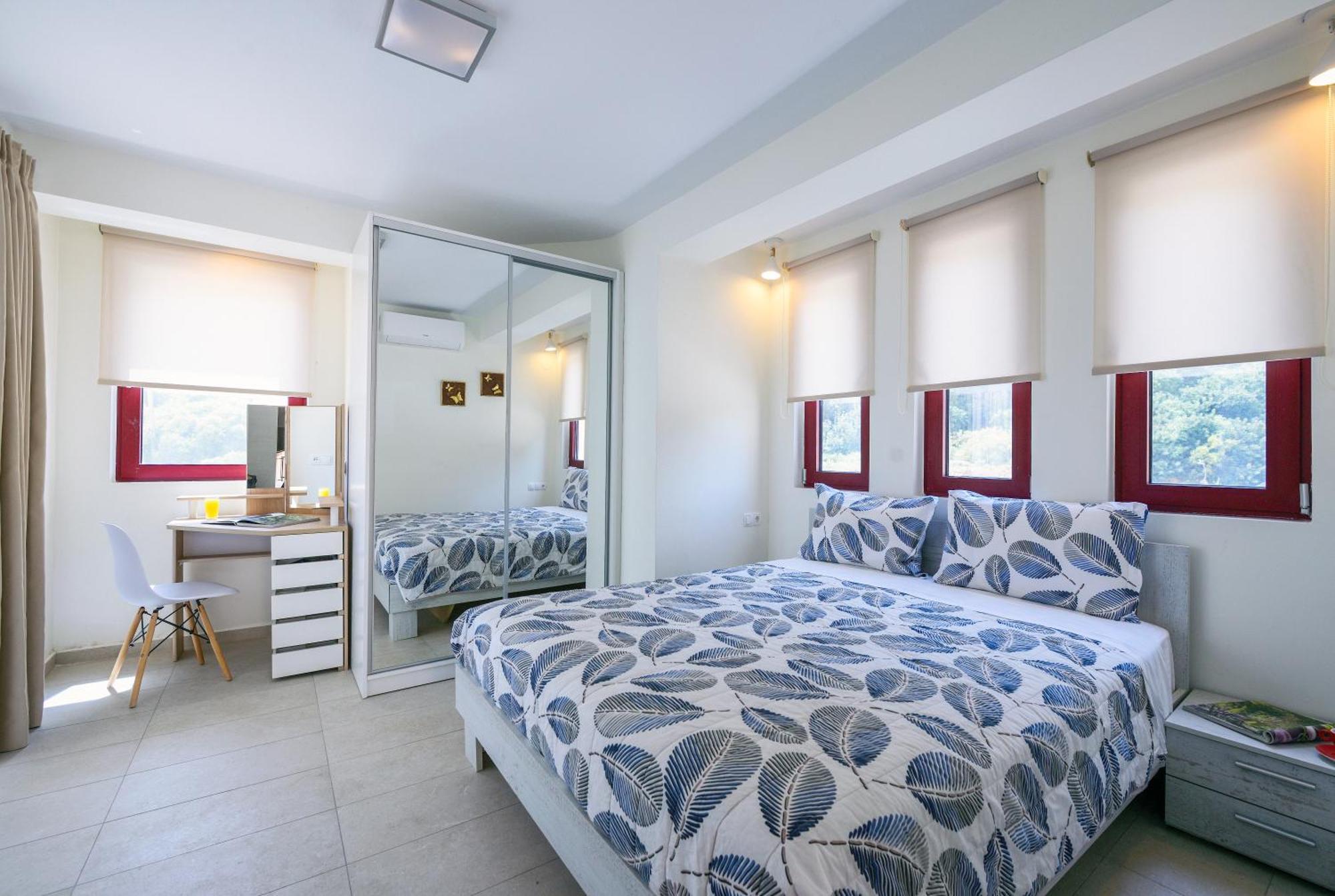 נאה פוטידאה Elpiniki Luxury Rooms מראה חיצוני תמונה